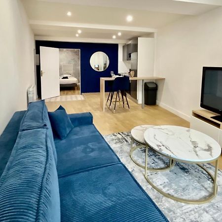 Old Town Lovely Apartment In Niza Exterior foto